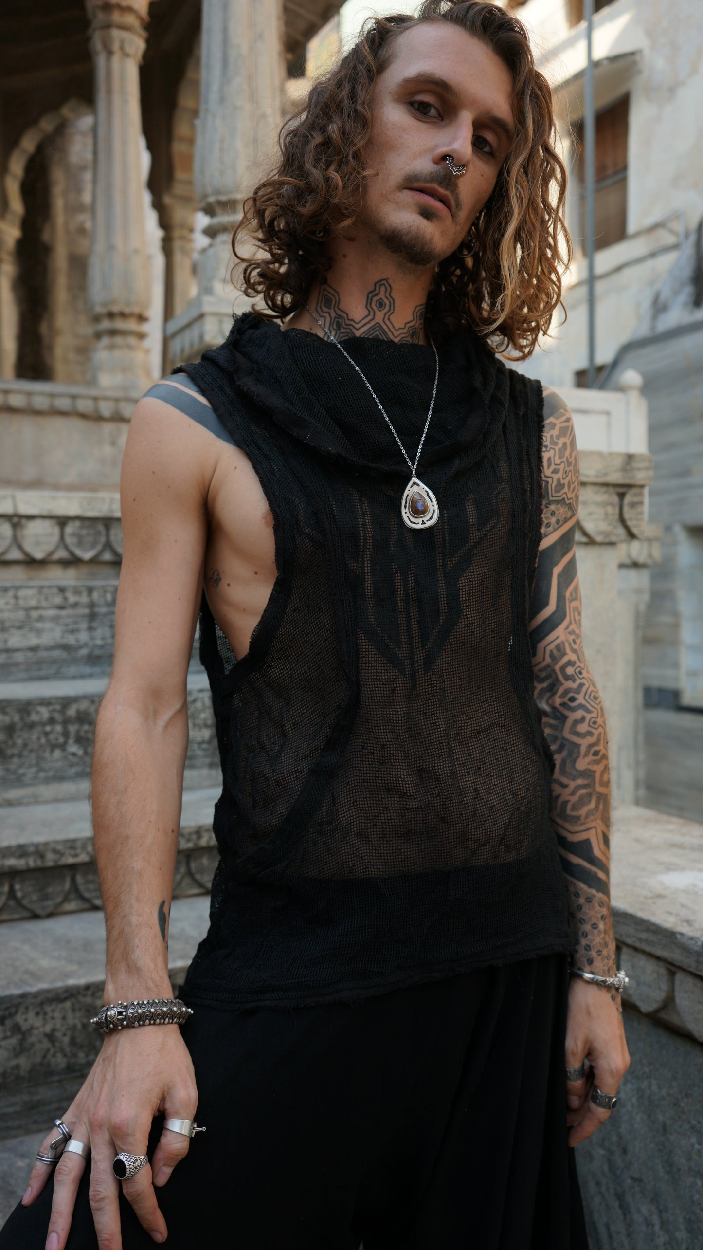 Vaastavik T-Shirt Black