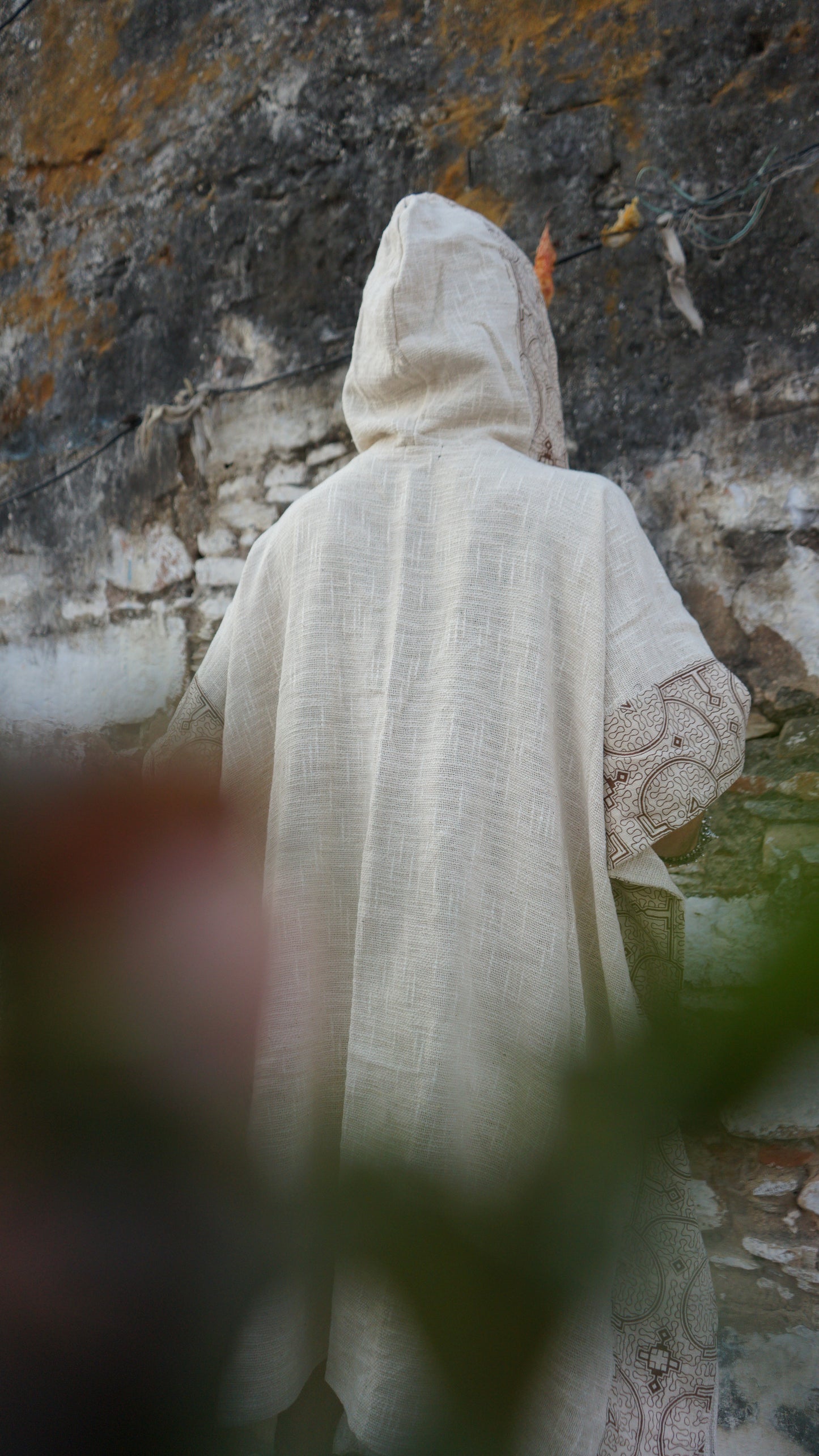 Pramanik Kimono White