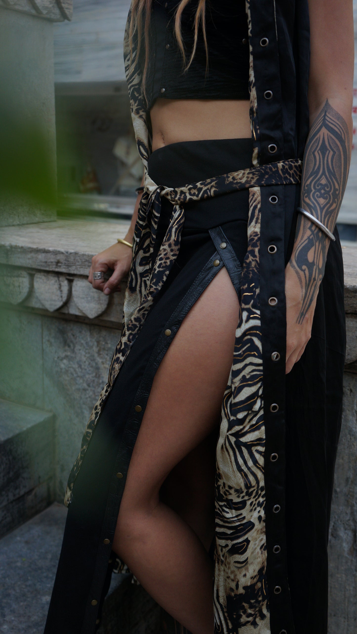 Saral Tiger Kimono