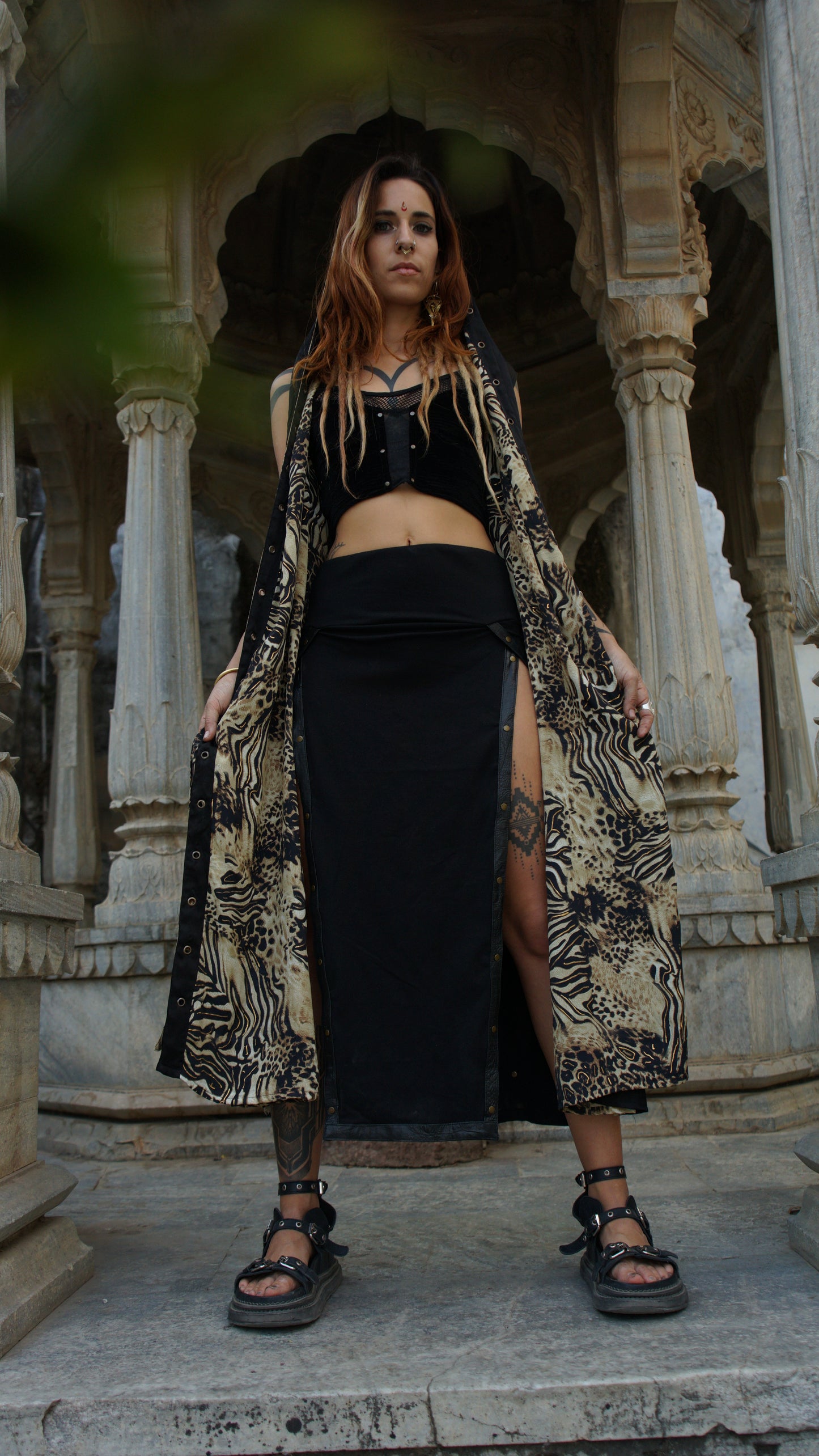 Saral Tiger Kimono