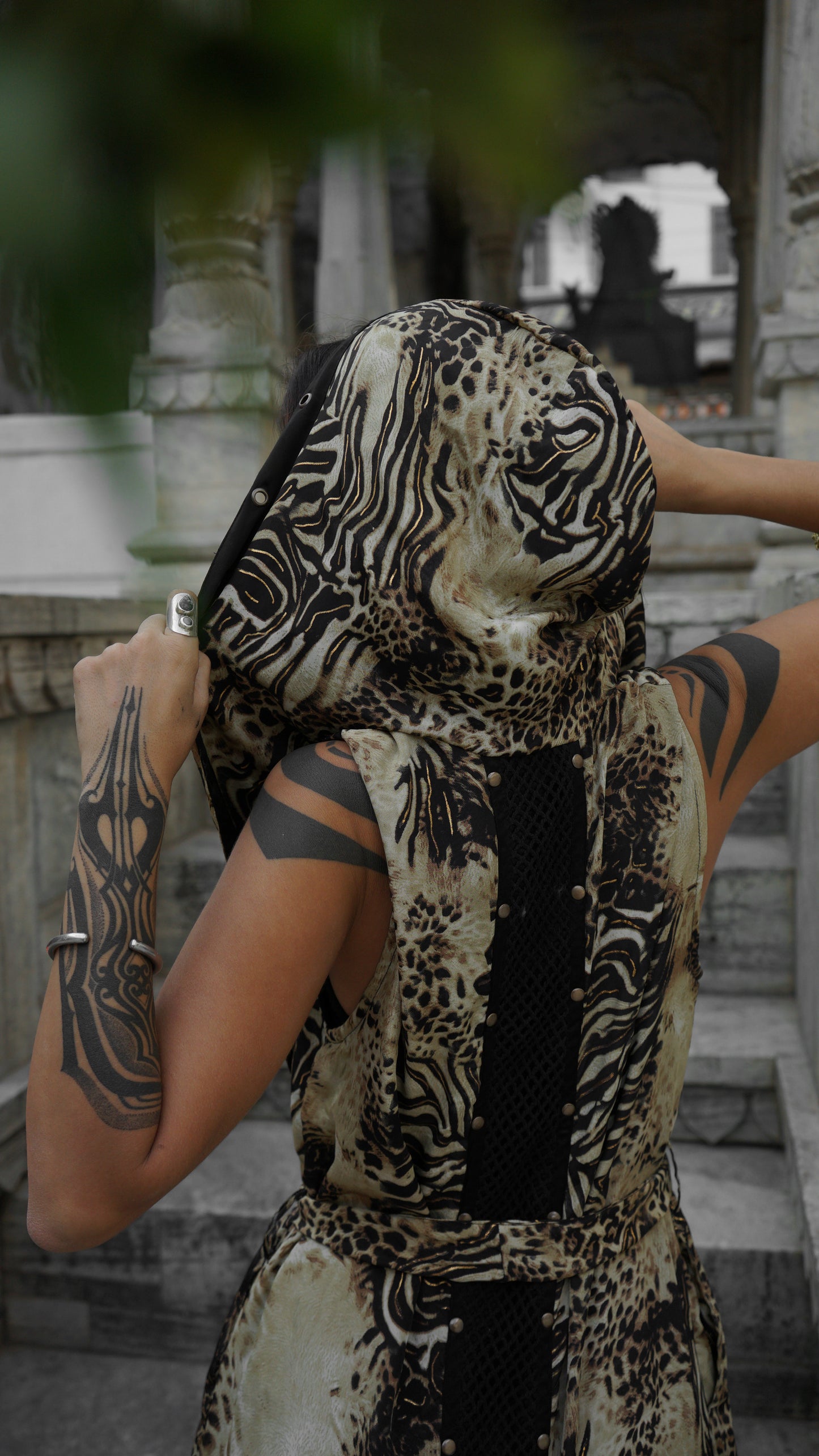 Saral Tiger Kimono